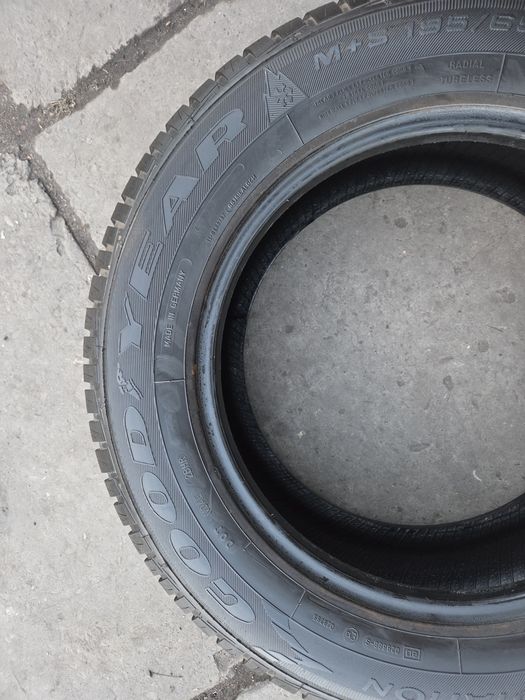 Шина зимова 195/65/r15, Goodyear Ultragrip 7, протектор 8мм.