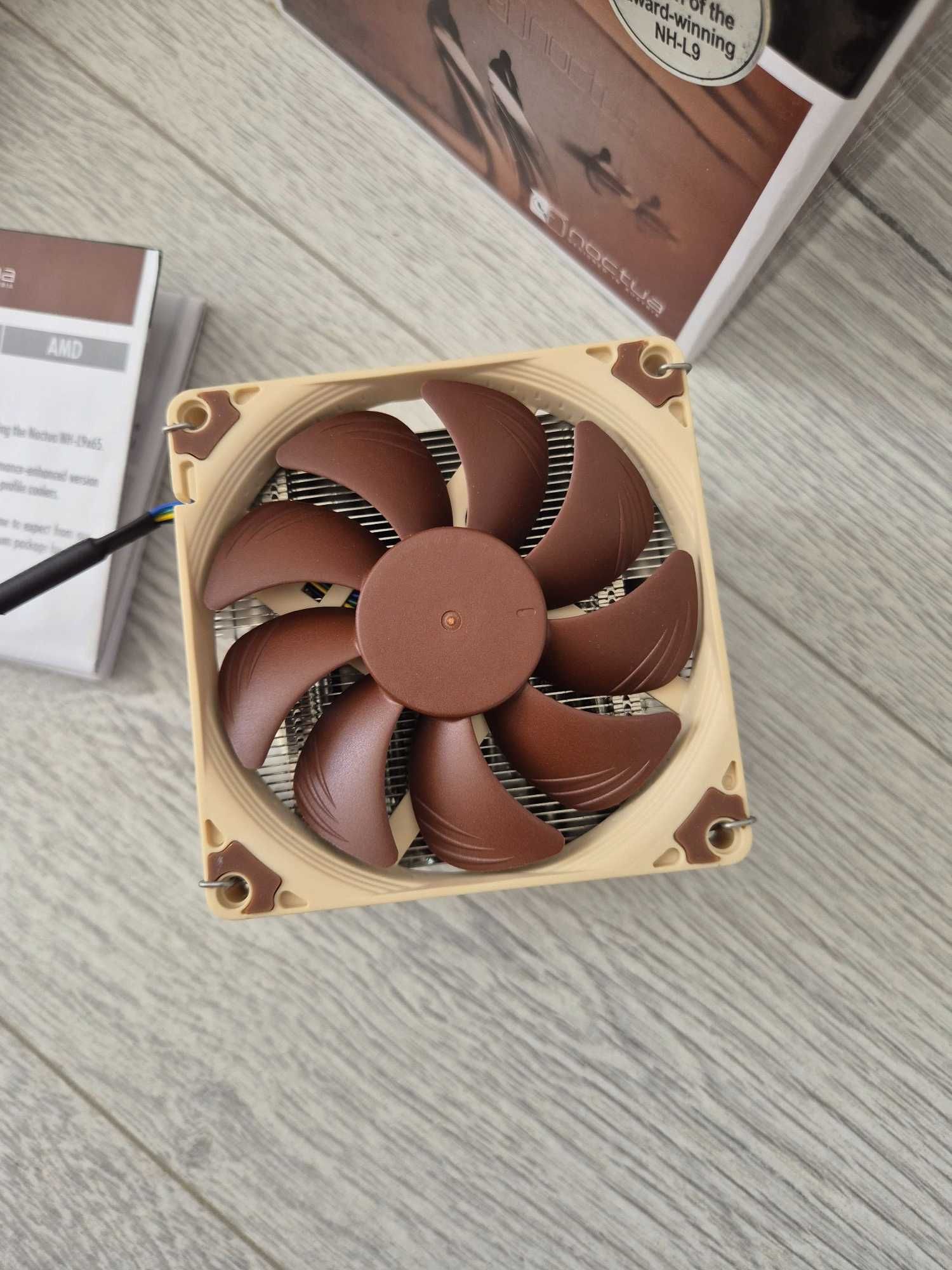 як новий преміум low profile кулер Noctua NH-L9x65 (всі Intel\AMD)