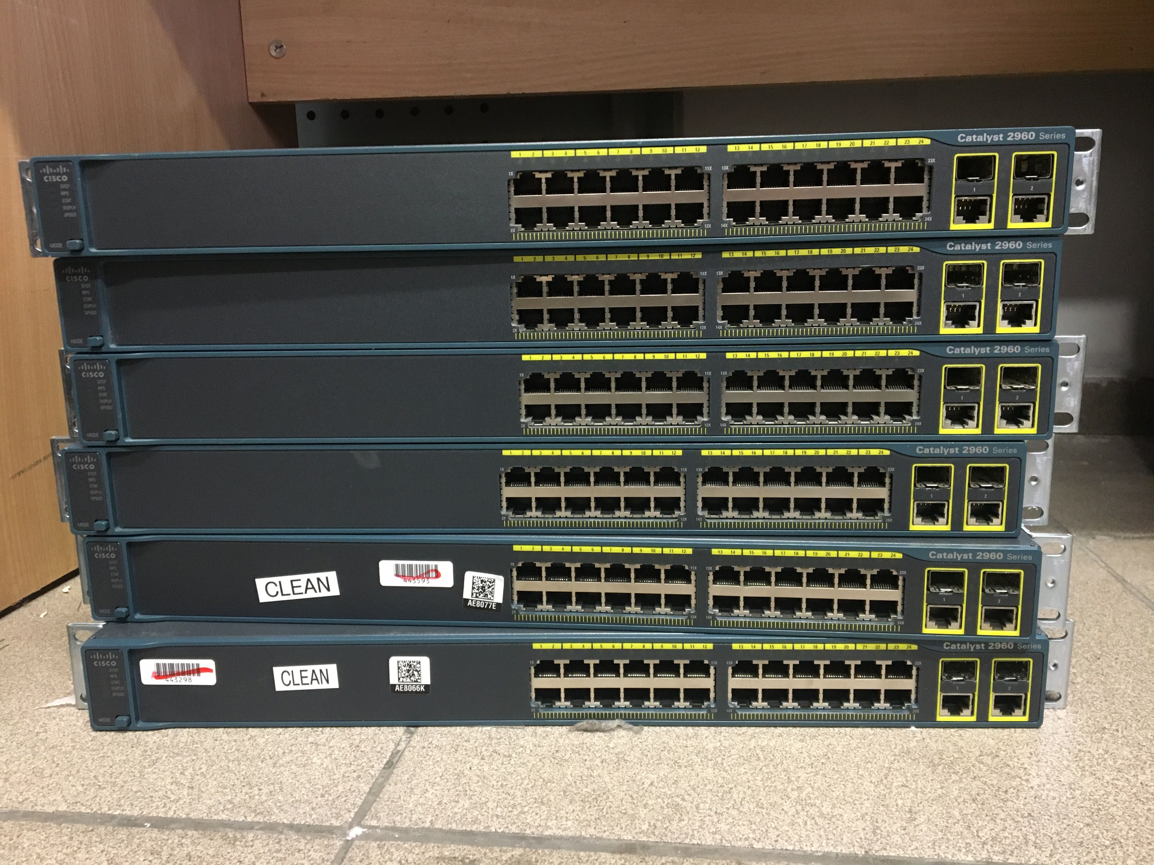 Cisco WS-C2960+48PST-S.