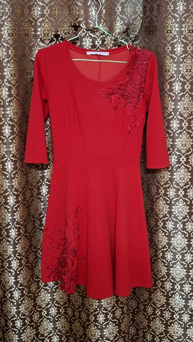 Жіноче плаття - 3 штуки