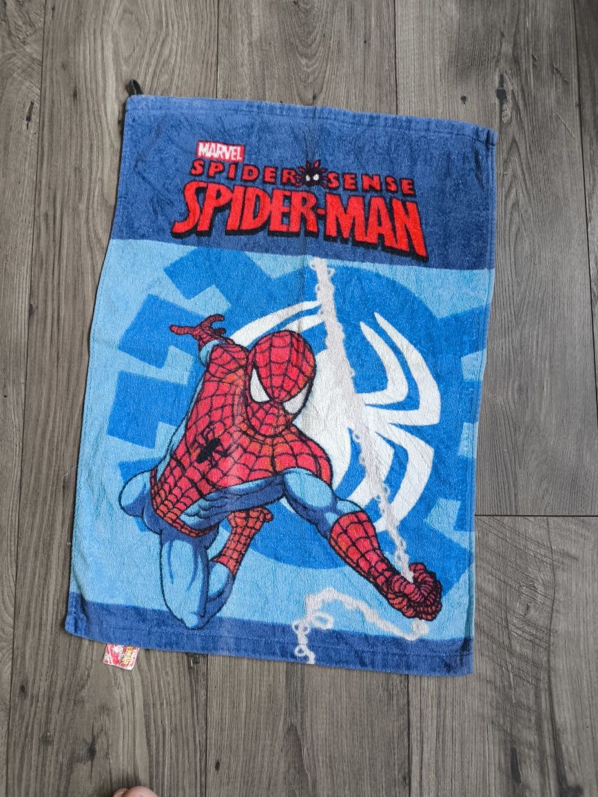 Ręcznik do przedszkola Spiderman 57x40