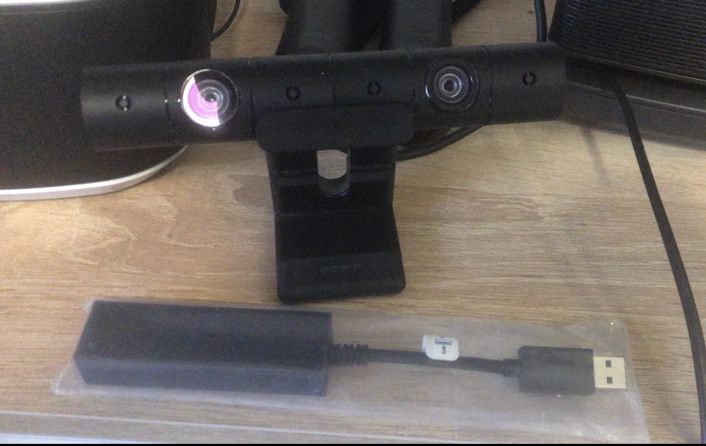 PS4 PRO + 2 pady + PSVR (cały zestaw) + Gry