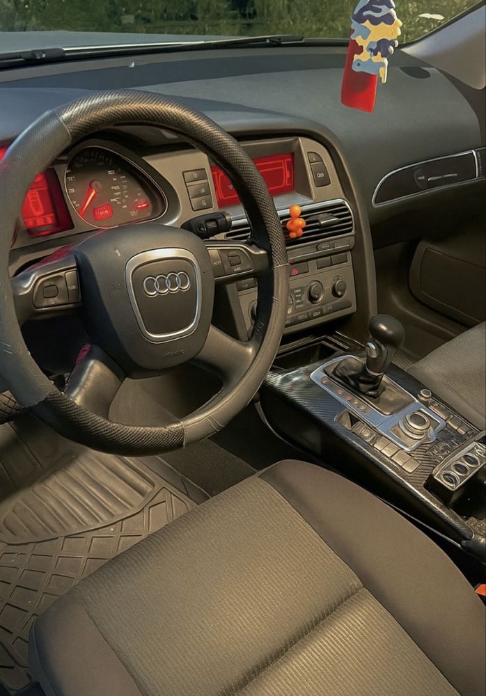 Audi A6 2.4 v6 benzyna 2005 rok