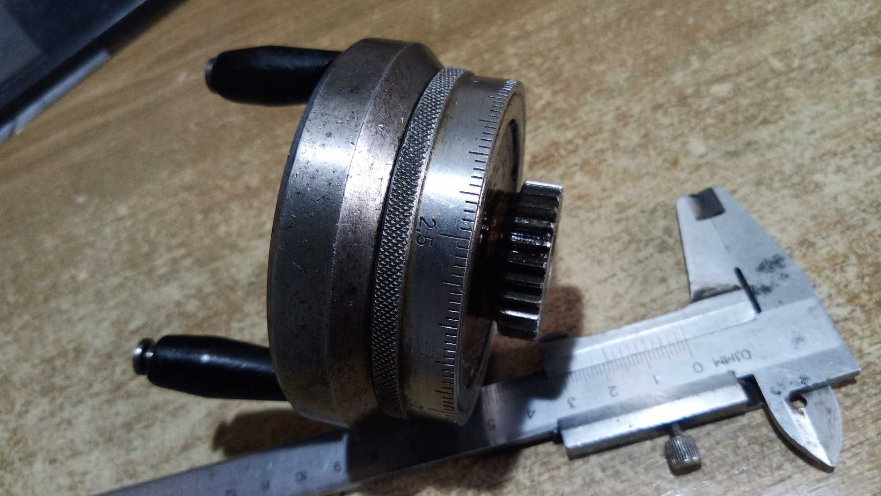 Токарный станок ТOS sui40, 32