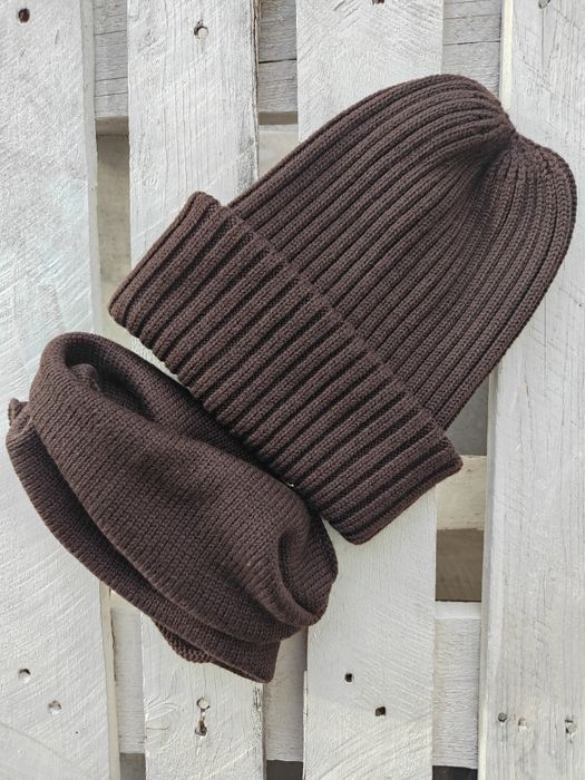 Zestaw na zimę na chłodną jesień czapka komin z merino ręczna robota