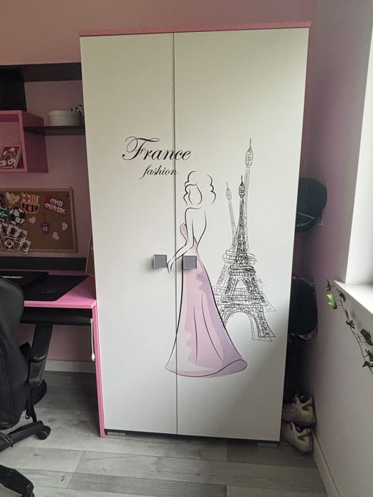 Zestaw mebli pokój dziecka + łóżko