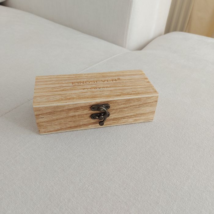 Małe pudełko drewniane 7,5x17 wys. 5cm zamykane