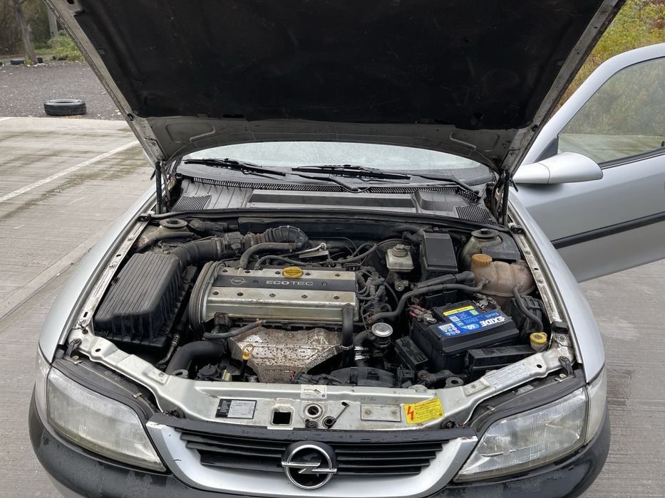 Продам хороший автомобиль полностью на ходу