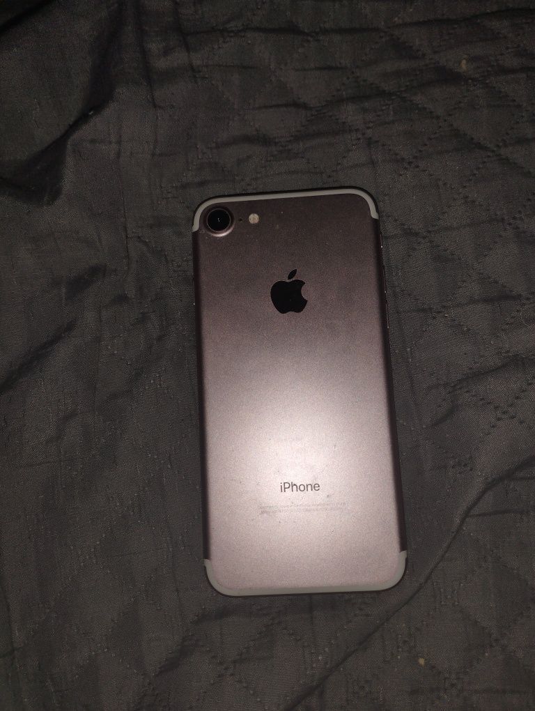 iPhone 7 estragado