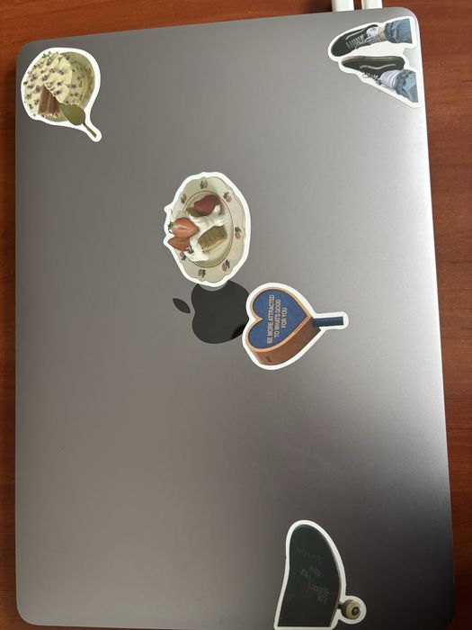 Macbook air 13 2020 256 гб