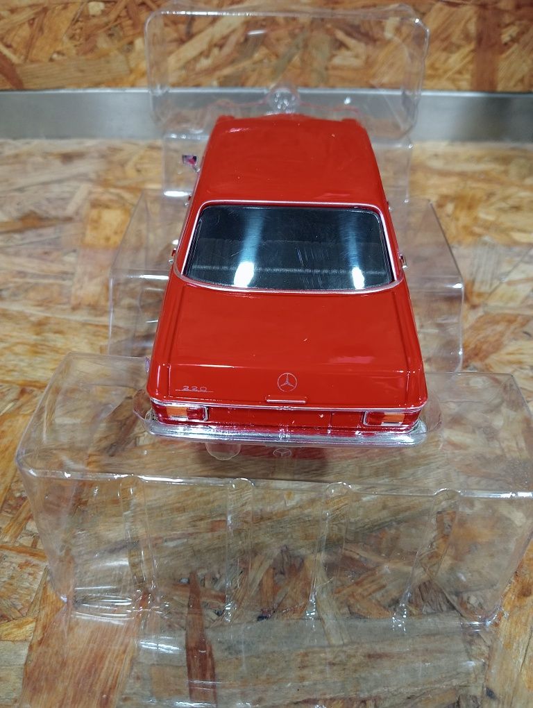 Miniatura Mercedes