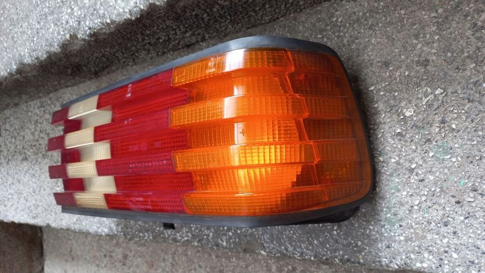 lampa tył prawa mercedes w126 sec oryginał wwa