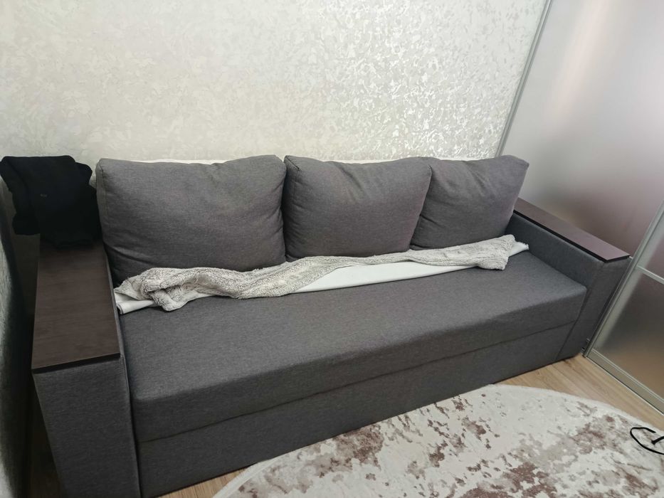 Продам диван Бостон