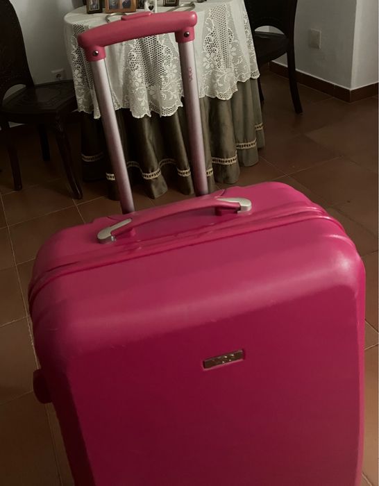 Vendo troley de porão