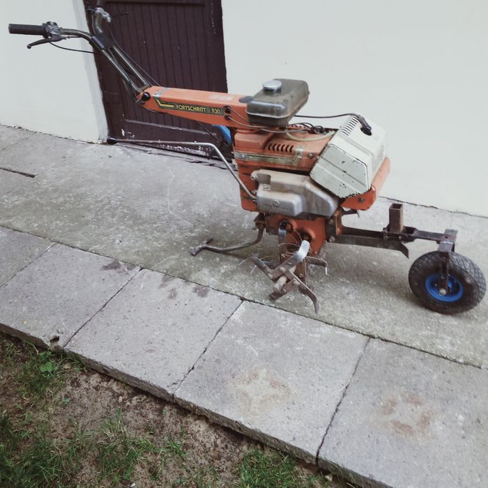 Glebogryzarka fortschritt z silnikiem Simsona