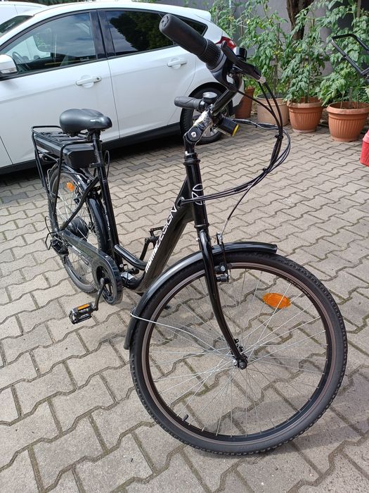 Rower miejski elektryczny MomoDesign Venezia 26- 36V, 7,8 Ah, 280 Wh