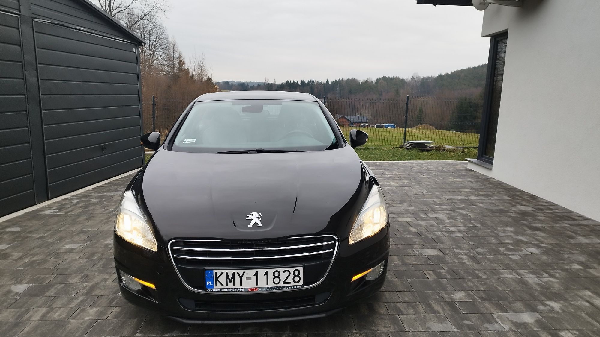 Peugeot 508 .  HDi