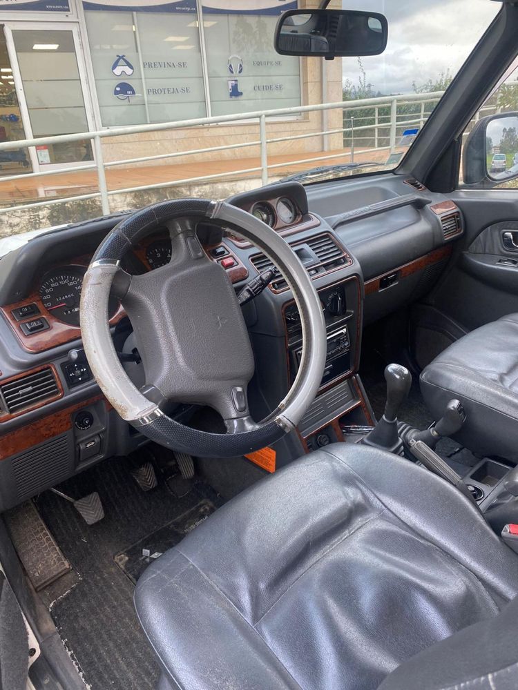 Mitsubish Pajero