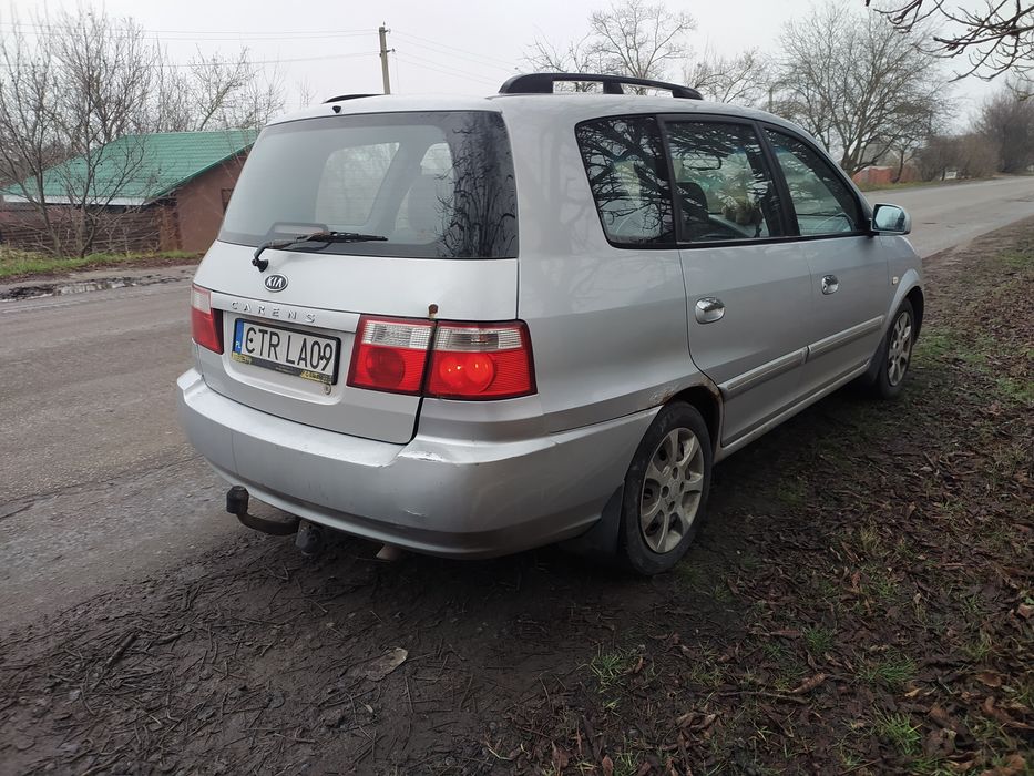 Продам Кіа карєєн