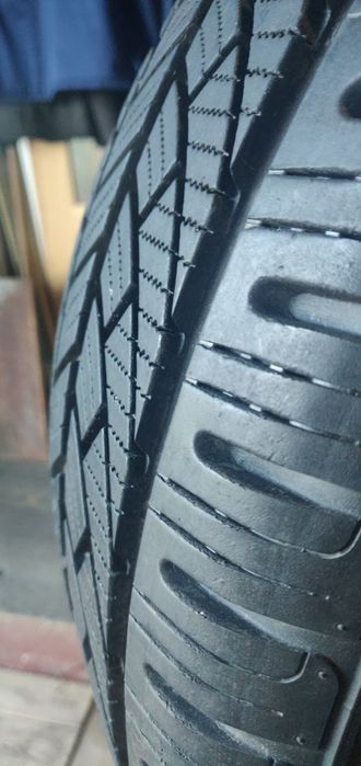 Всесезонные шины
SUPERIA ECOBLUE 4S - 215/60 R17
Резина в отличном сос
