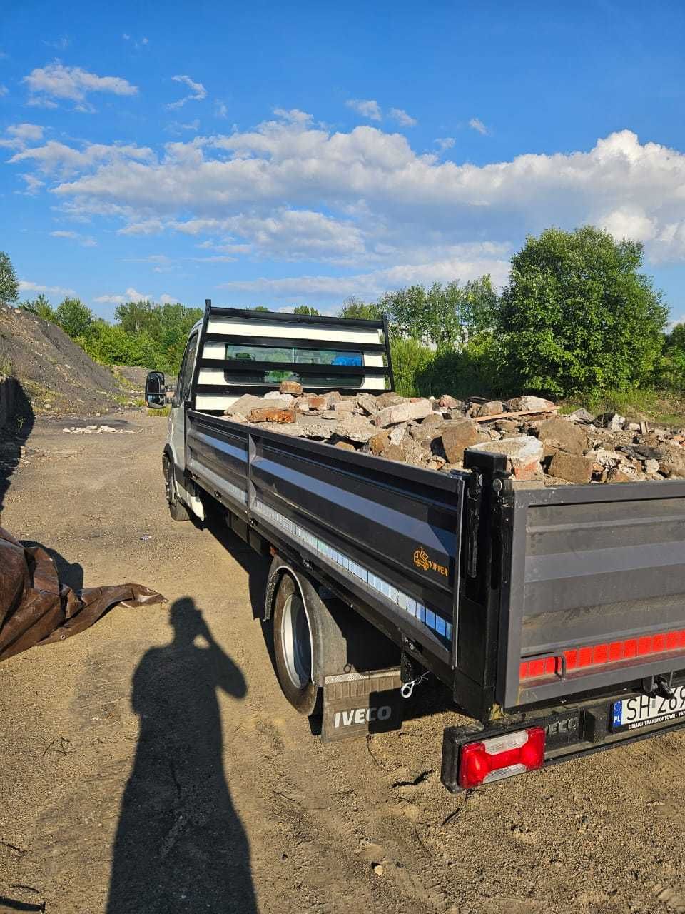 Transport materiałów do 4T, wywrotka kiper 3 strony