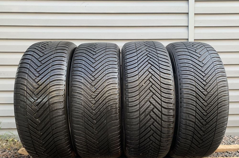Комплект всесезонних шин Hankook 235/50 R18 Kinergy 4S2 4-Seasons