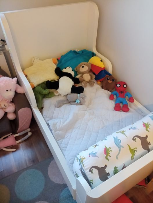 Łóżko dziecięce Ikea Busunge białe rosnące rozsuwane