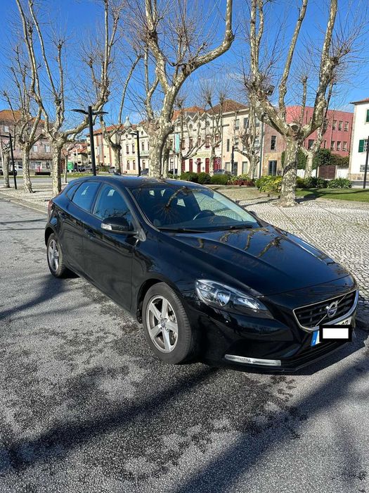 Volvo V40 1.6 Diesel – 114cv | 170.000km | Em bom estado