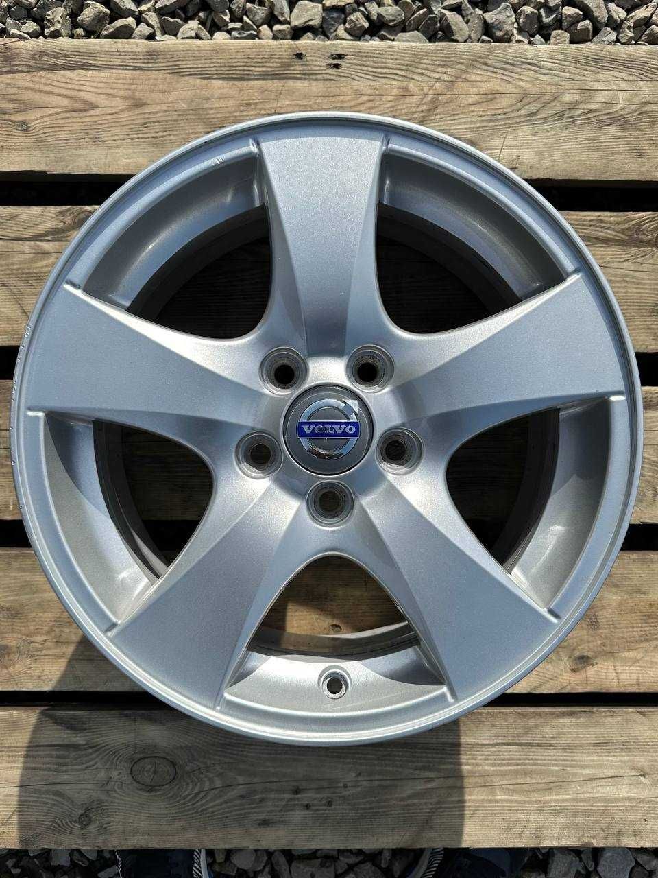 Диски R16 5x108 Volvo V40 V50 V60 V70 Volvo S40 S60 S80 Ford Focus