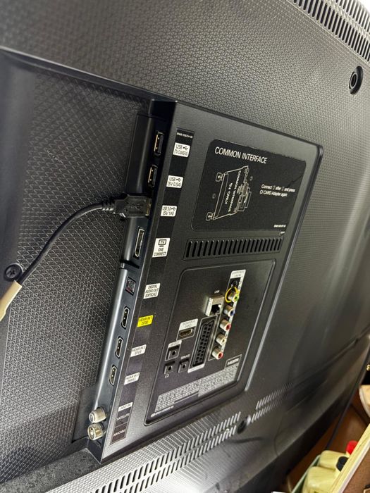 Samsung Smart TV 55” 4K UHD Curva