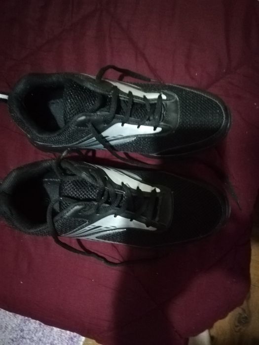 Ténis simples 42 leves