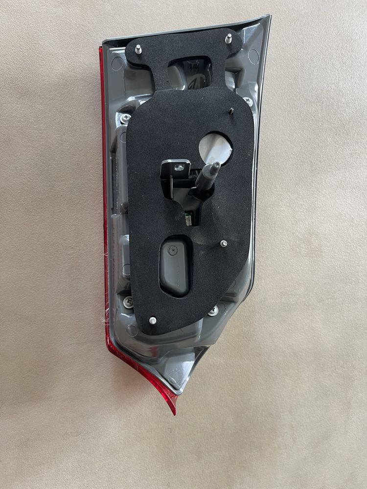 Lampa led tył prawa Toyota Corolla XI