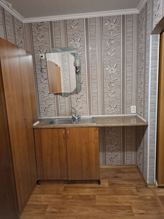 Оренда Кімнати в гуртожитку