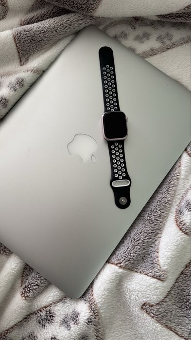 Apple Watch Series 9