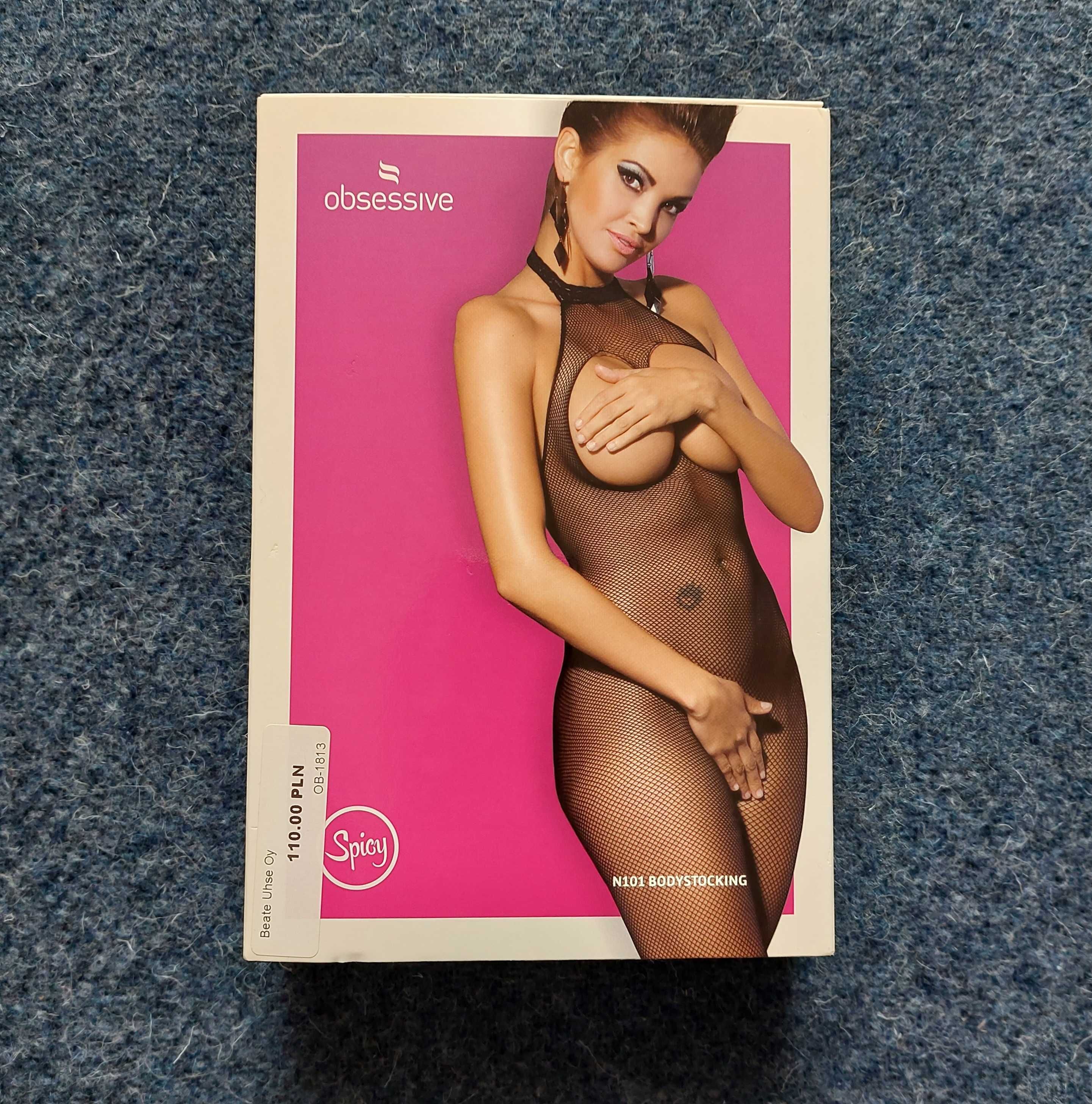 Czarne bodystockings