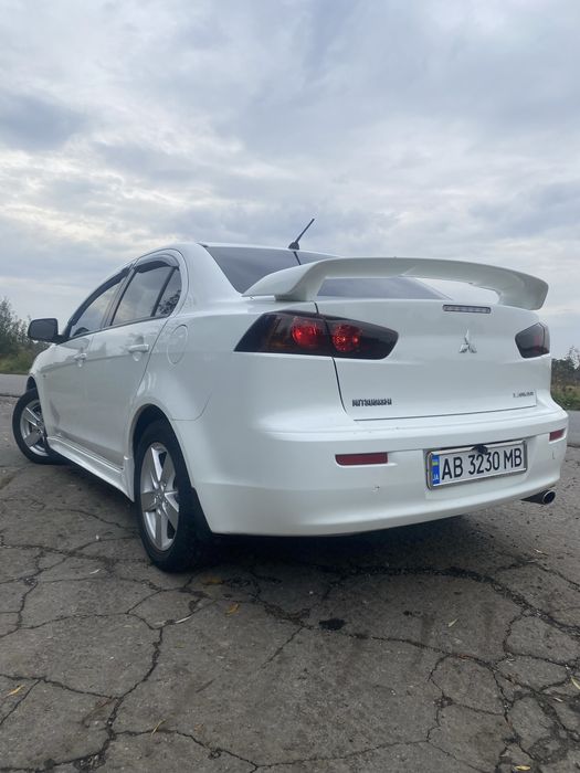 Продам ланцер 10