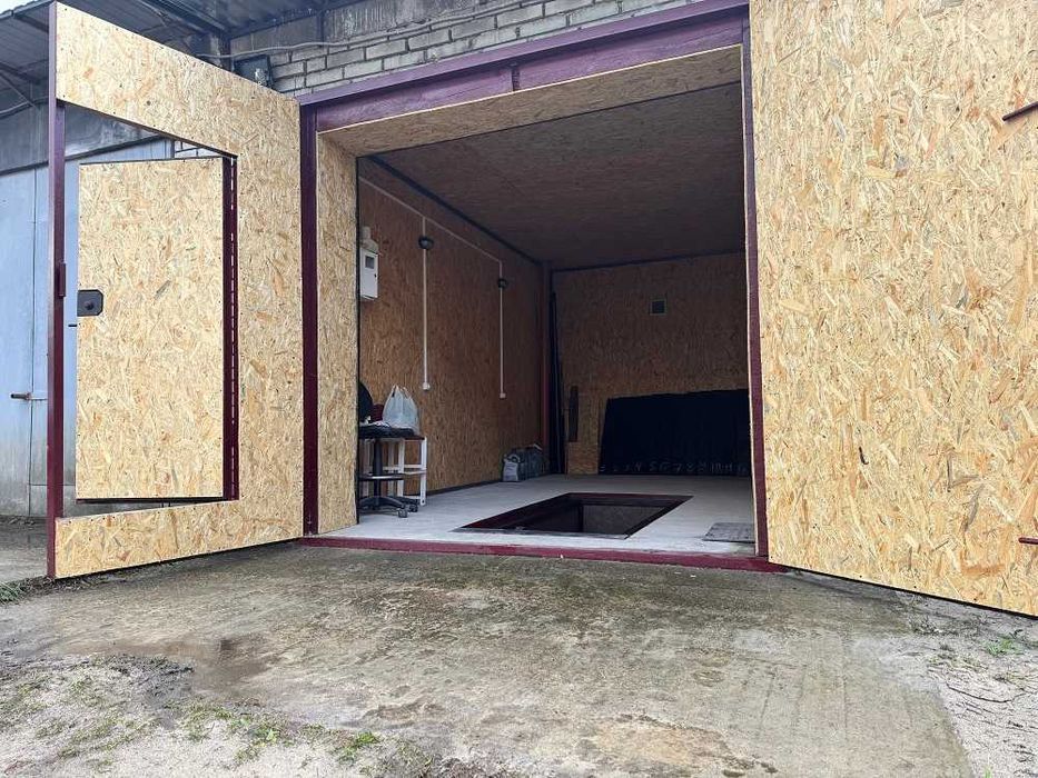 Продам гараж кап ремонт Нижньоюрківська,2 Поділ стМ Т,Шевченка