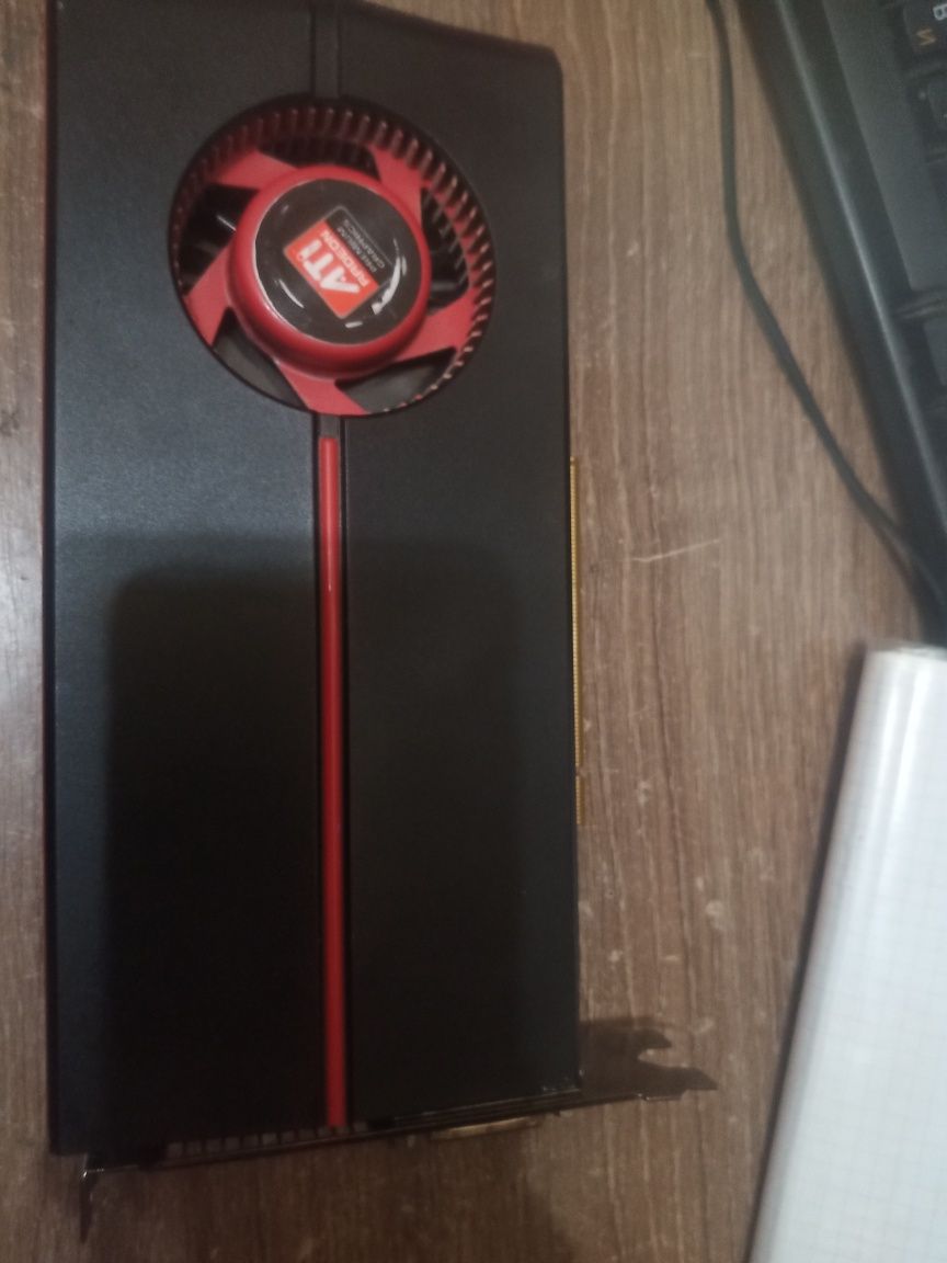 Видеокарта Radeon HD5770 1gb