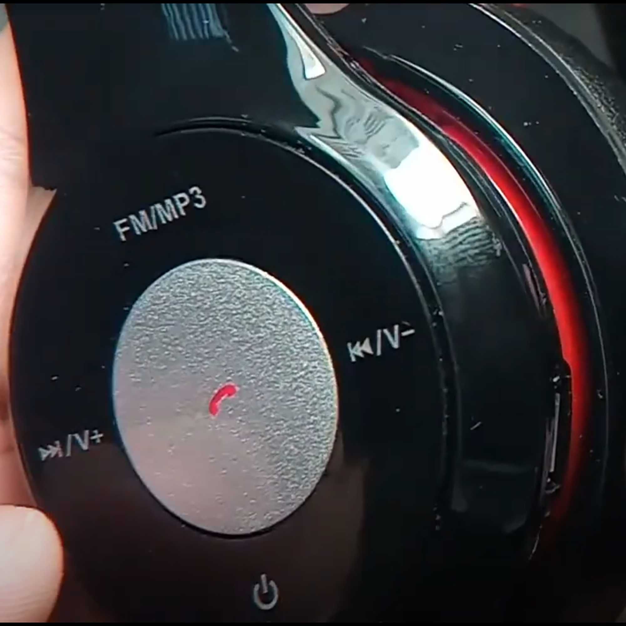 Беспроводные наушники Bluetooth с MP3 и FM — черные монстры звука!