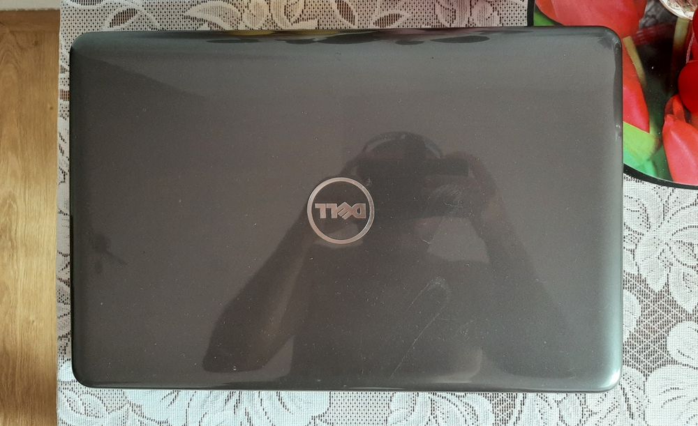 Laptop Dell Inspiron 17  5767