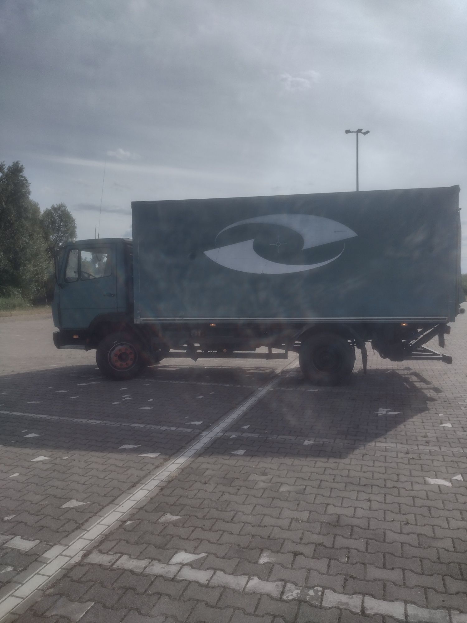 Sprzedam Mercedes 1317