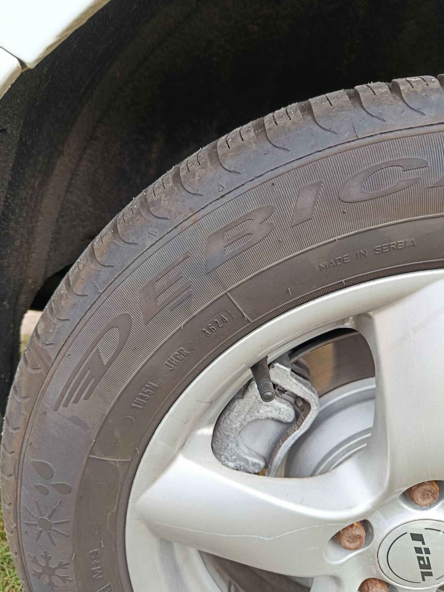 Koła ford 5x108 s max felgi opony całoroczne 215 60 R16