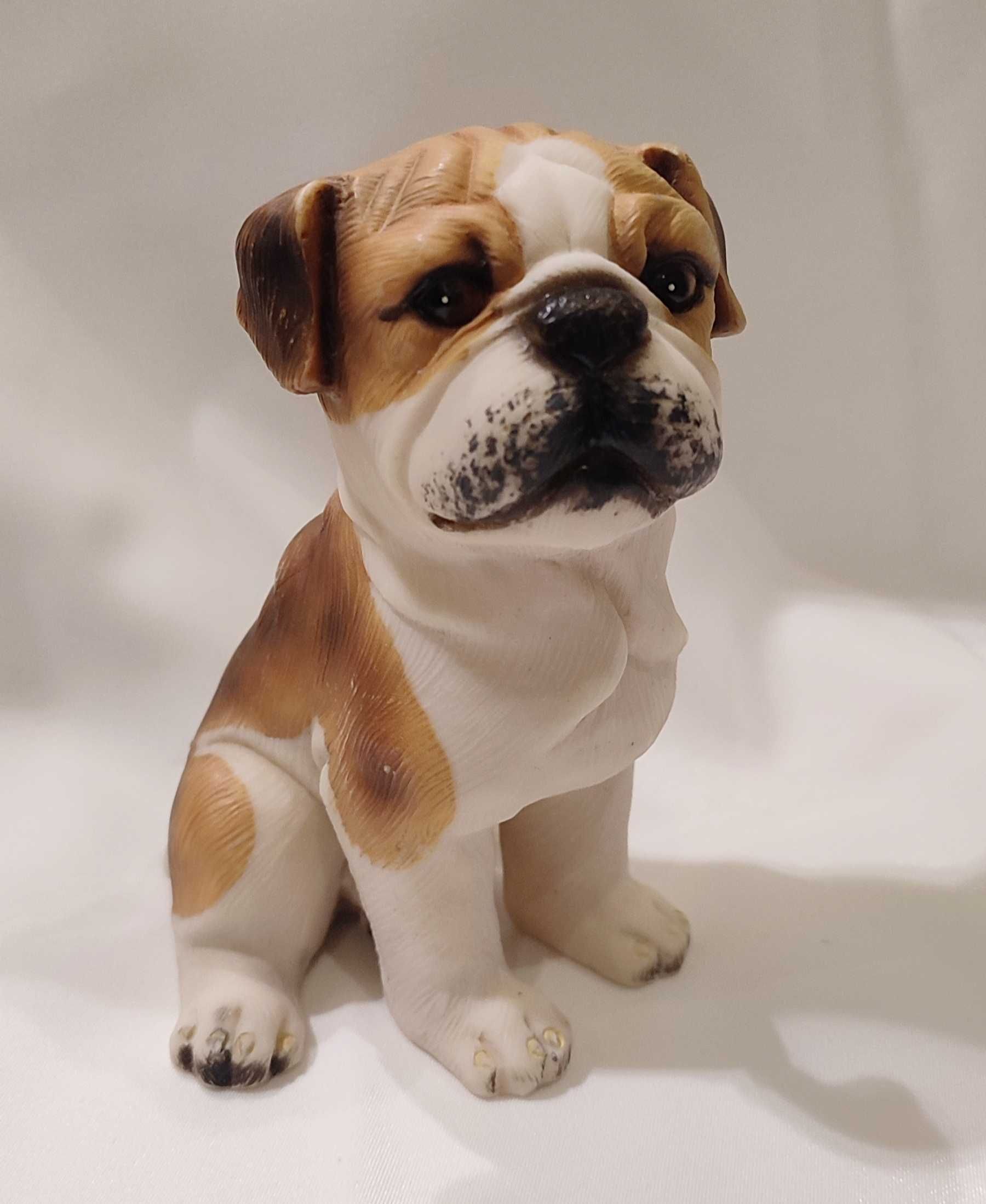 Figurka ozdoba PIES buldog angielski 13 cm