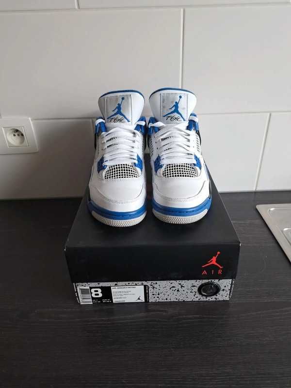 NikeAir Jordan4Retro R.42
