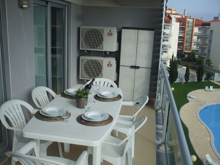 Apartamento T3 c/ Piscina em São Martinho do Porto