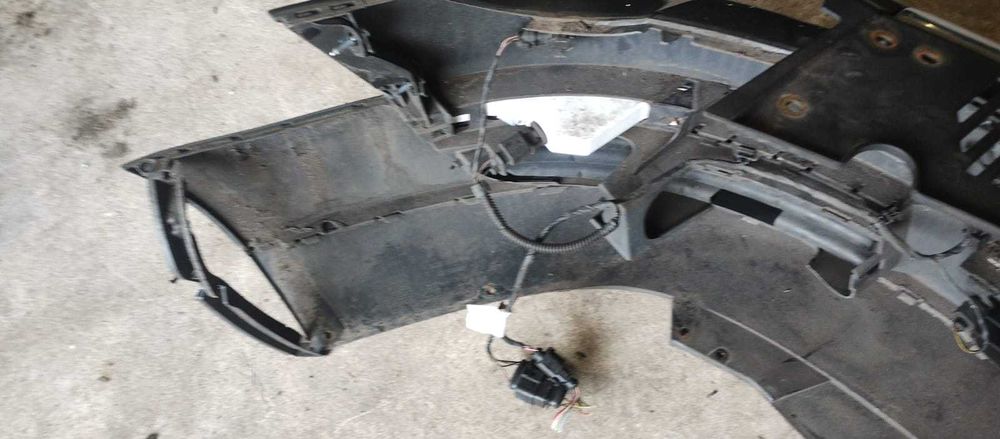 Kompletny Zderzak Przedni Vw Passat B6 Kod:LK7X