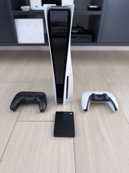 Konsola Ps5 1Tb 74 gry Stan perfekcyjny