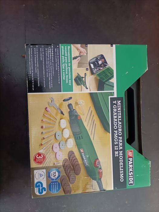 Máquina mini taladro novo