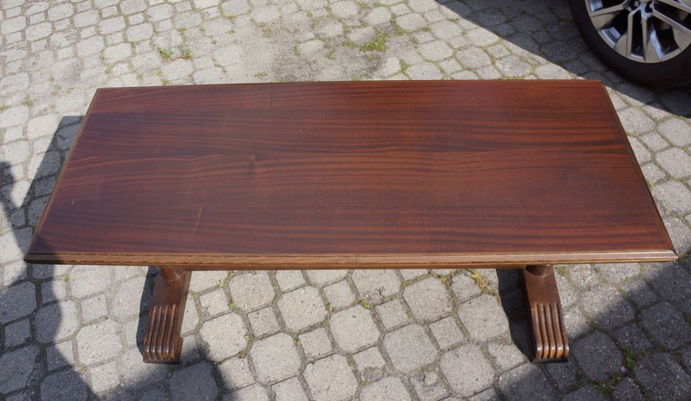 Stół - ława z lat 80 XX wieku.