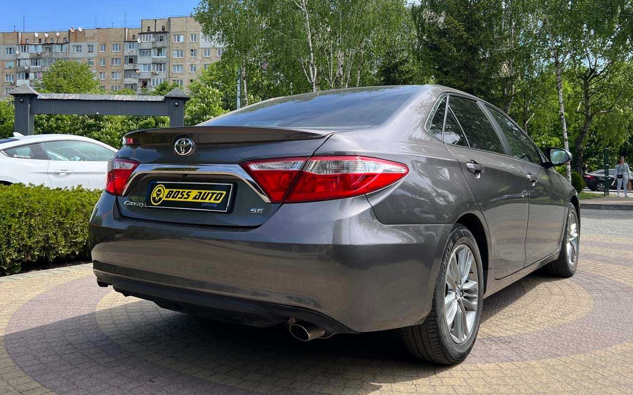 Toyota Camry 2017